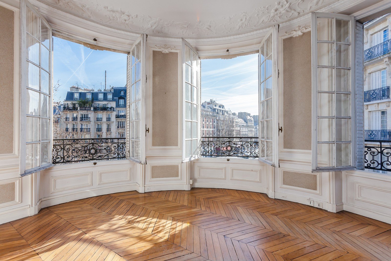 Appartement parisien — HomeXpress